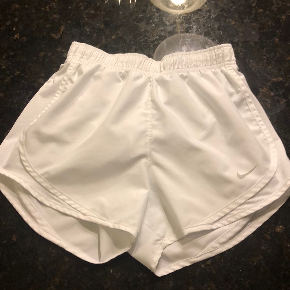 White Dri-fit Nike Shorts XS Tempo Running